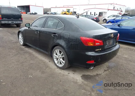 2007 Lexus Is 350 z USA, uszkodzony, nr VIN JTHBE262575015796